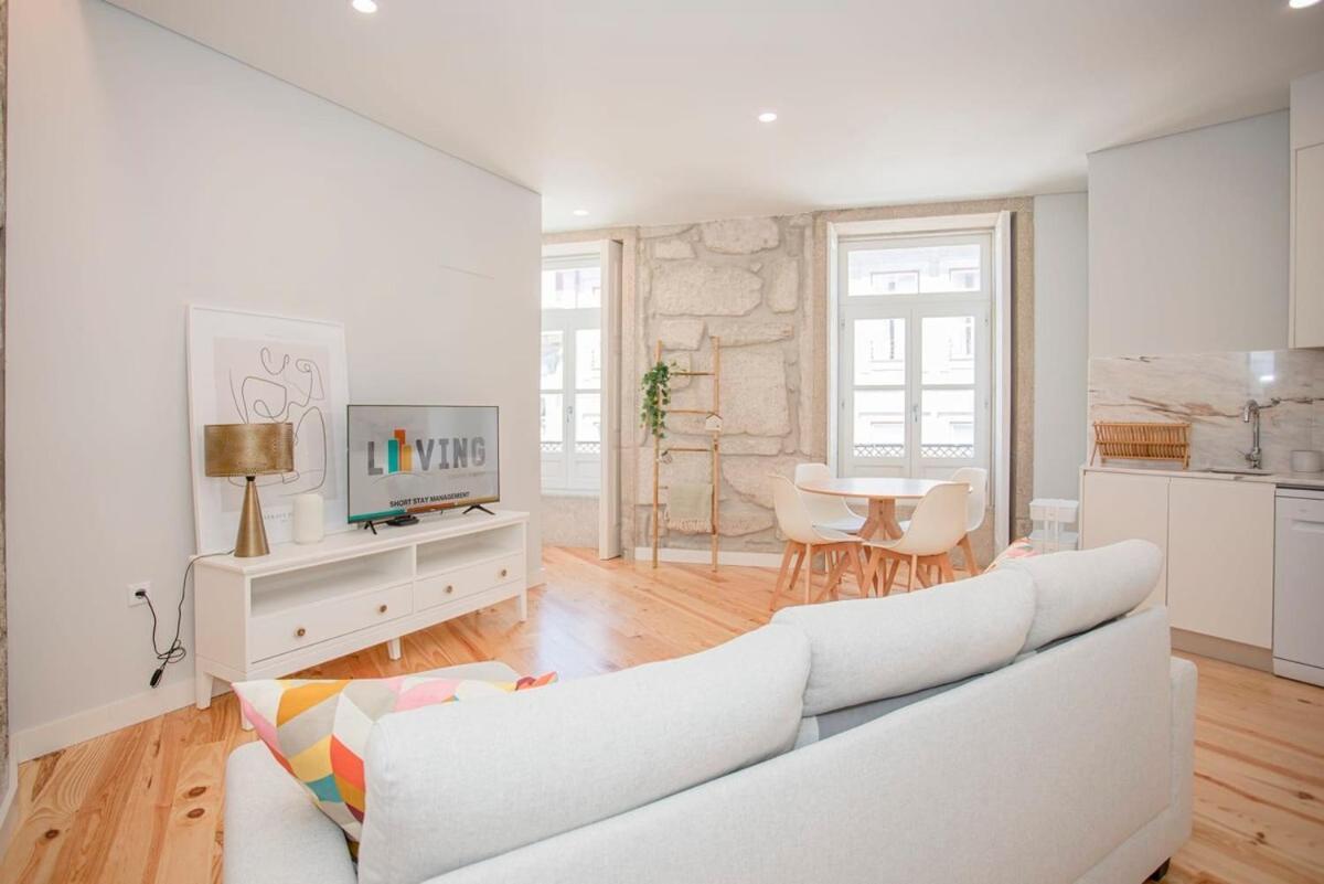 Liiiving in Porto - Aliados Stone Apartment Exterior foto